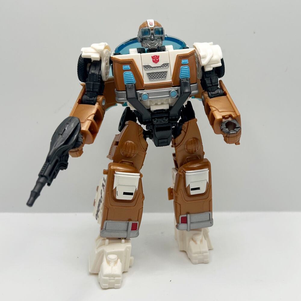 TAKARA TOMY Transformers Beast Awakening BD-05 Deluxe Class Wheeljack Loose EUC